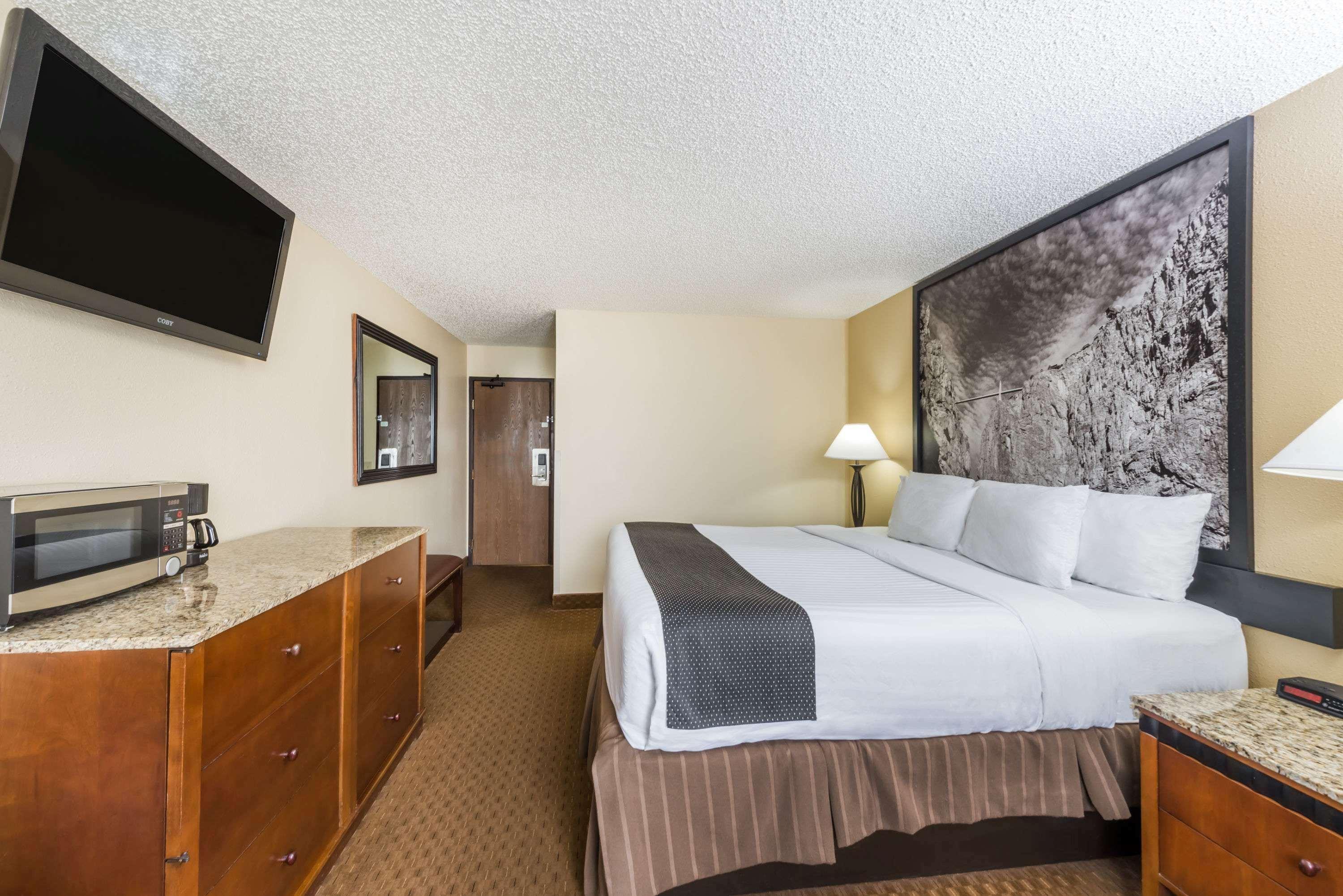 Super 8 By Wyndham Canon City Extérieur photo