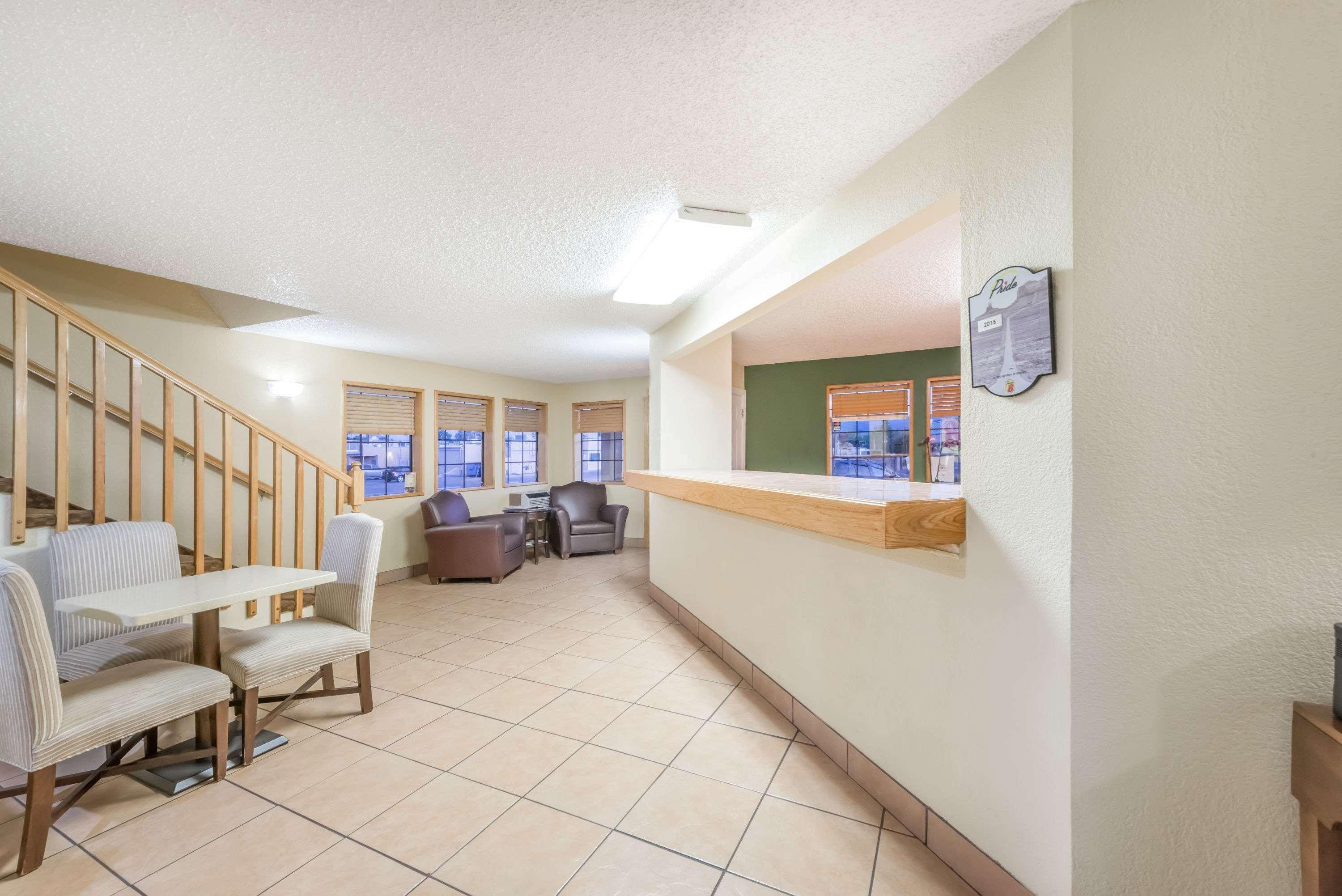 Super 8 By Wyndham Canon City Extérieur photo